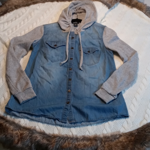 Rue21 Tops - rue21 Hoode Button Swearshirt Shirt XS